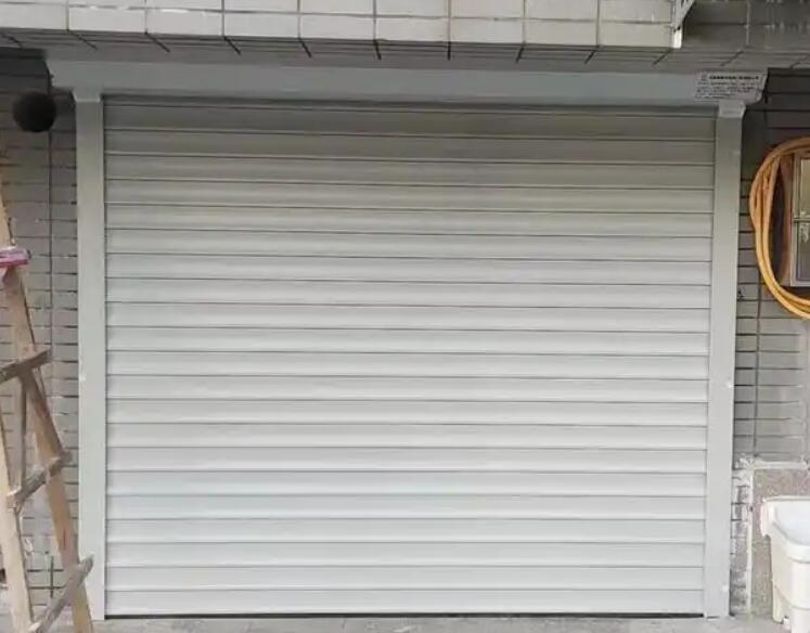 卷闸门小门维护必读，延长使用寿命！